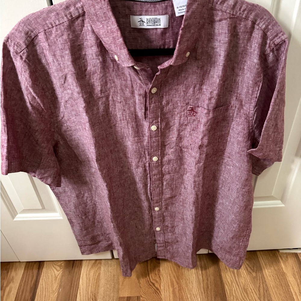 Original Penguin Men's Short-Sleeve Button-Down Shirt in Burgundy